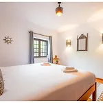 Guestready - Scenic Getaway In *
